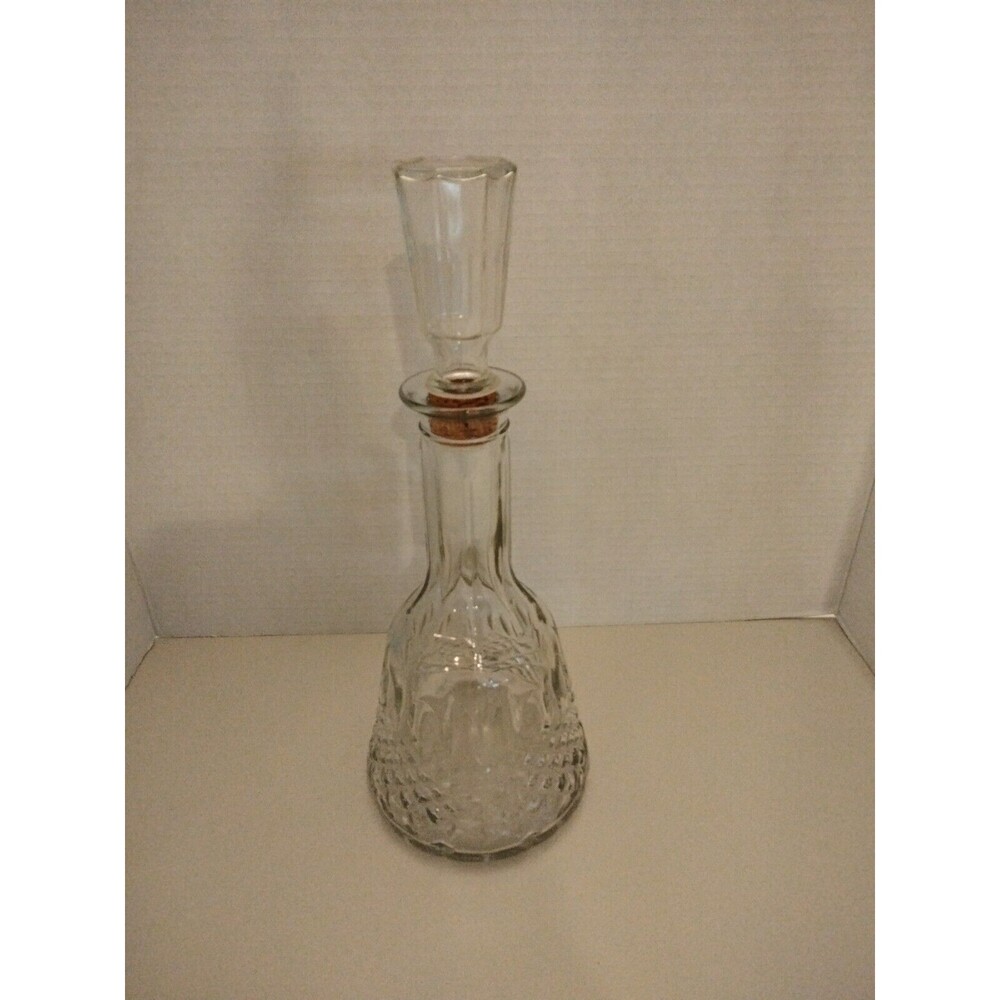 Vintage Retro (Morgan David) 1981 Decanter - Diamond Pattern, Pressed Glass 13"